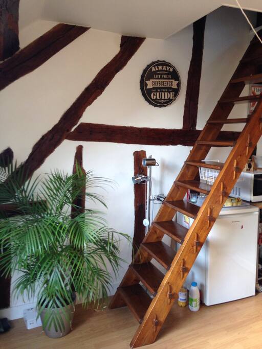 Accès mezzanine