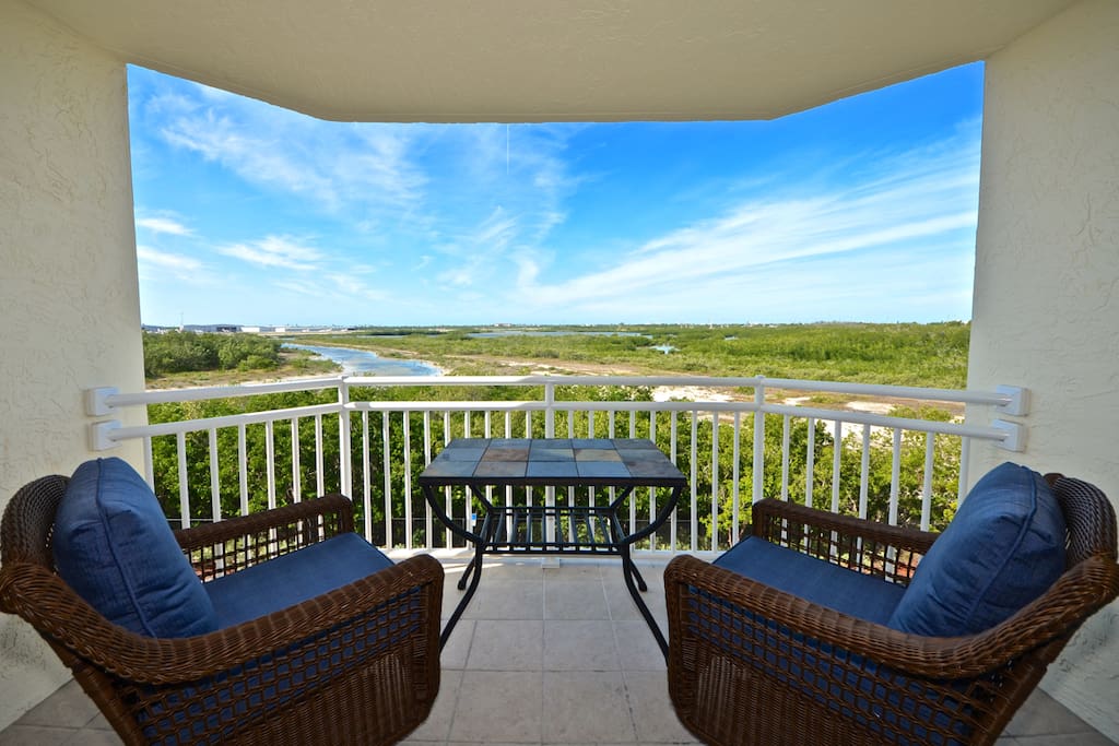 Gorgeous patio view!