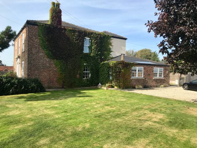 Airbnb Doncaster Vacation Rentals Places To Stay England