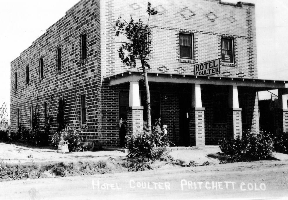 Historical photo (ca. 1929)