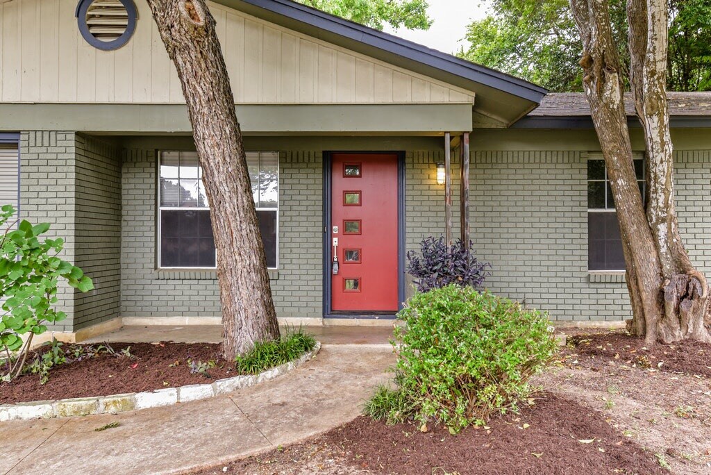 Walk2PrkTrailsxMueller E. GemEscape BigYard 15m DT