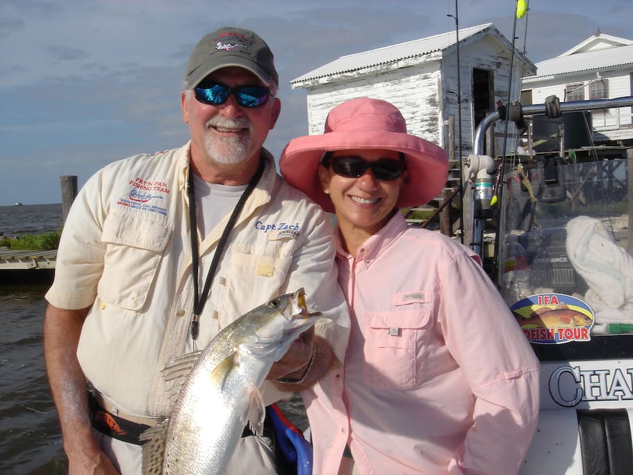 Host Capt Zach & Rhonda