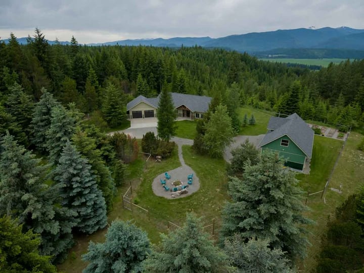 Quail Ridge: House + Cottage, View & Hot Tub