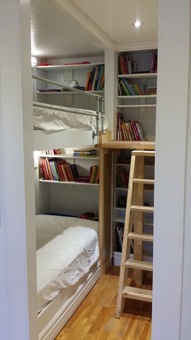 Lumière intégrée dans chaque lit