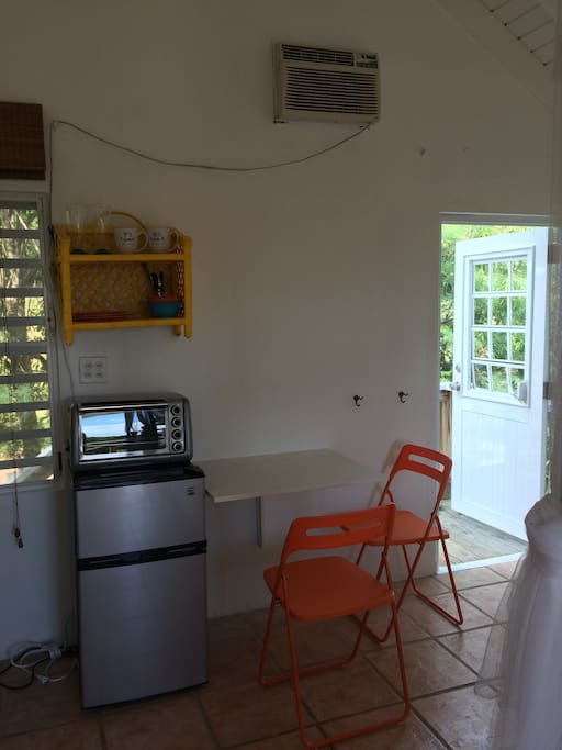 dining kitchenette nook