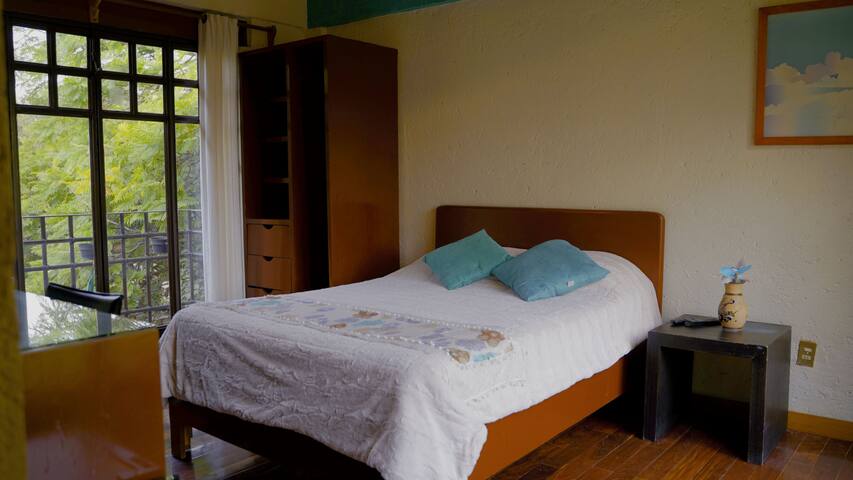 Hotel Calle Berlin managed Airbnb listing 1