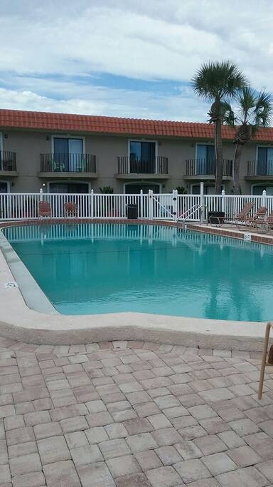 2 pools 1 heated year round