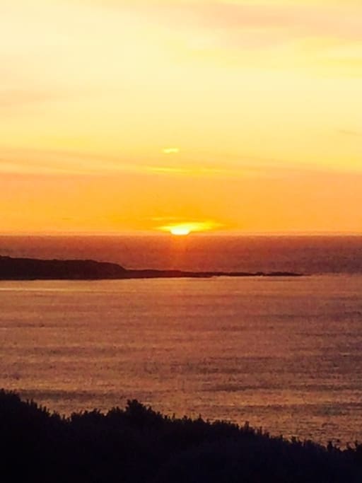 Sunset views from the AFrame of Indjidup Beach