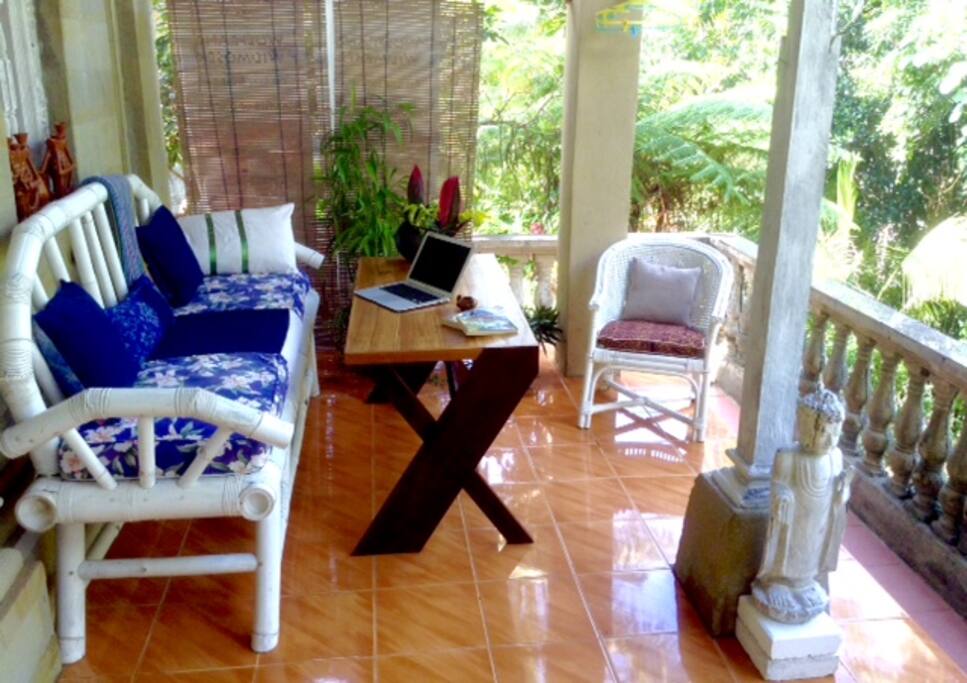 BIG LARGE TERRACE FACING THE JUNGLE.
SOFA for a rest ~