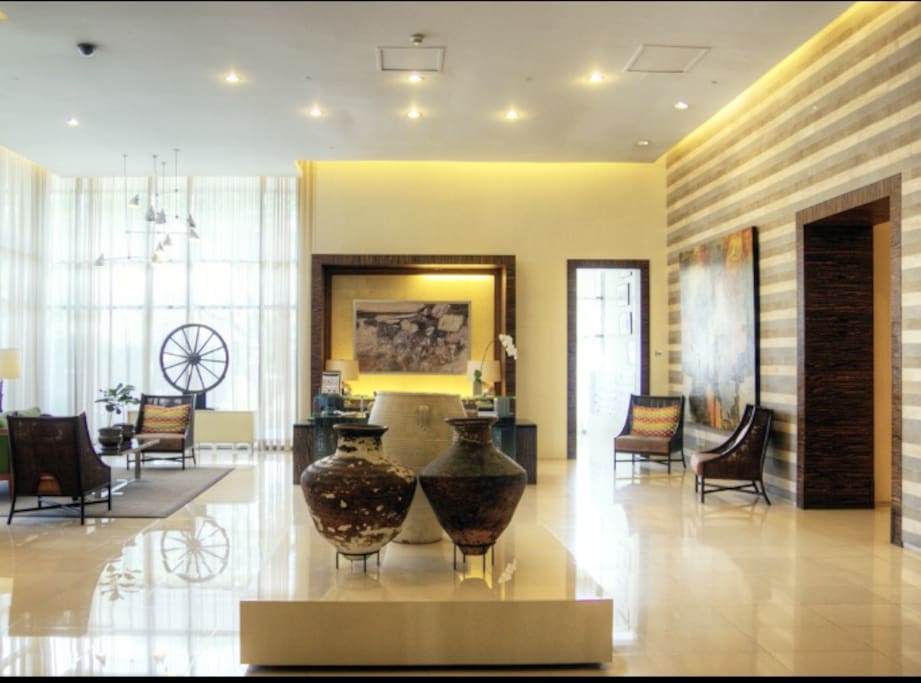 The Cozy Studio Joya Rockwell Condominiums for Rent in Makati, NCR