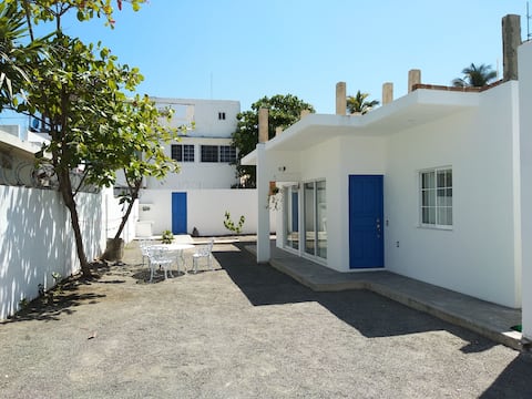 Successful Airbnb property: Bungalows Puerta Azul - Melaque (Bungalow No. 2) in San Patricio (Melaque)