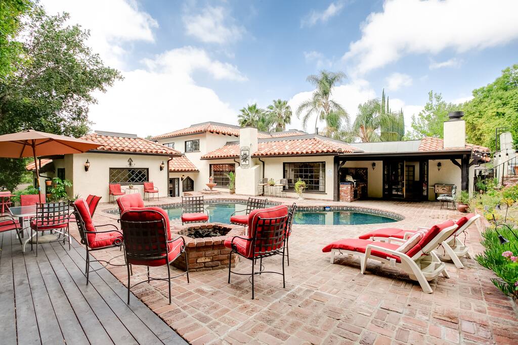 Spanish Villa pool home - Houses for Rent in Los Angeles 