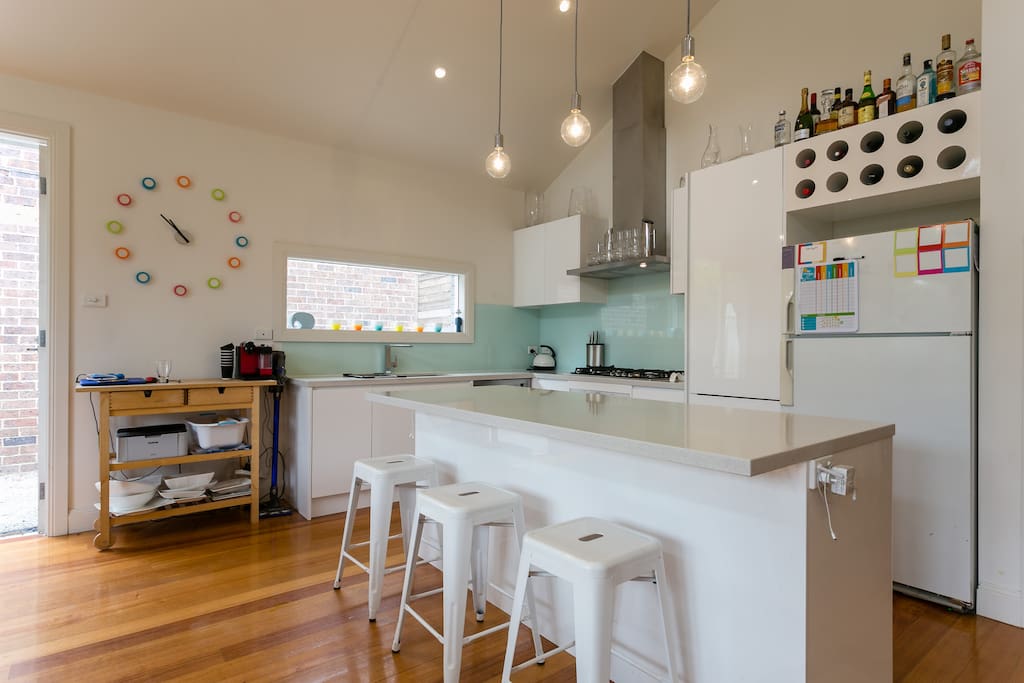 Kitchen with dishwasher and nespresso machine