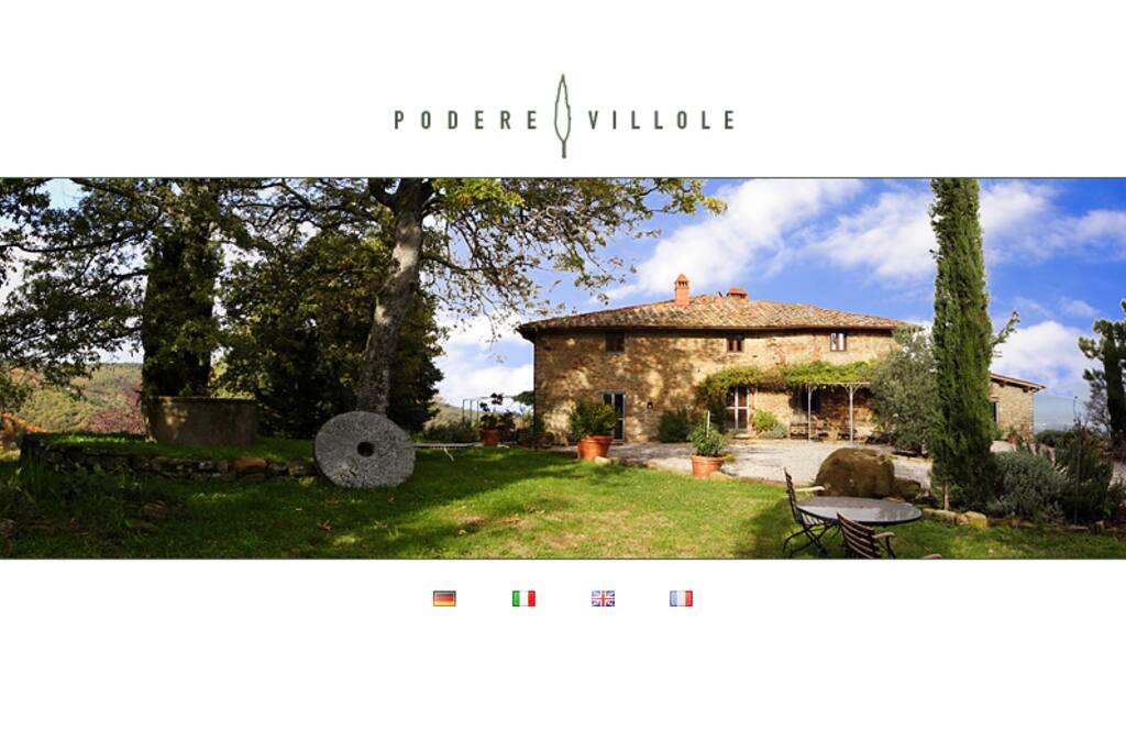 Podere Villole Montevarchi Toskana
Podere Villole befindet sich mitten in der Toskana, im Dreieck der Kulturstädte Florenz, Siena und Arezzo, über dem Arnotal auf den ersten Hügeln des Chianti gelegen. Von dort schweift Ihr Blick ungehindert nach Osten, Norden und Westen über die toskanische Landschaft.