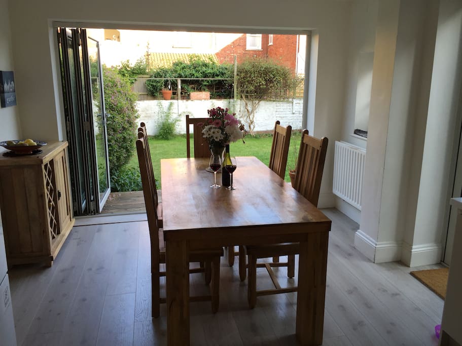 Large Dining table can seat 8