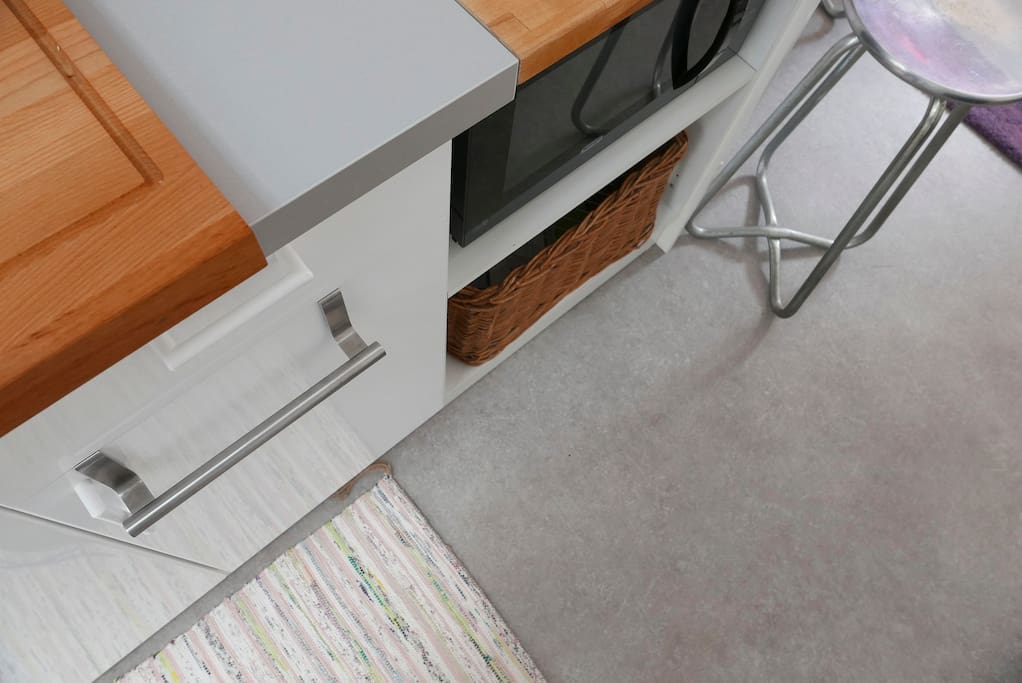 studio flooring detail