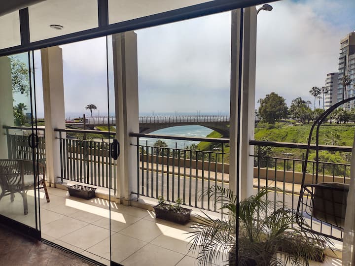 Cozy Suite with balcony and seaview Vacation homes for Rent in