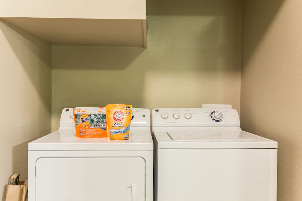 Free wash and dry. Detergent included. NEW MACHINES.