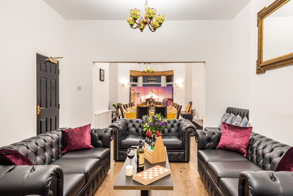 Top Airbnb: Luxury self-catering - mature & responsible groups in Saint Anne's On The Sea