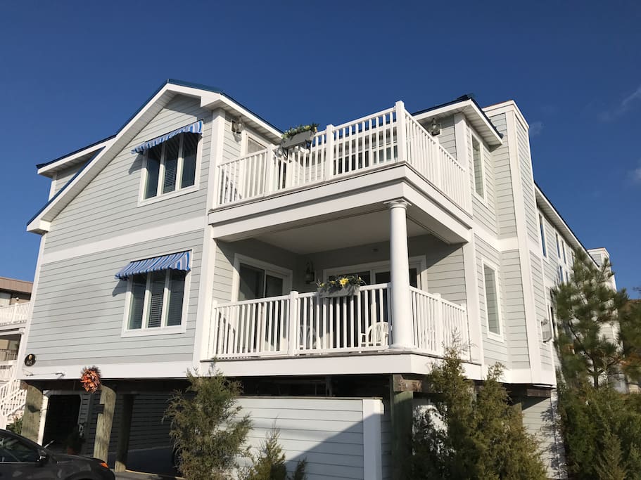 6300 square foot oceanside Fenwick Island house