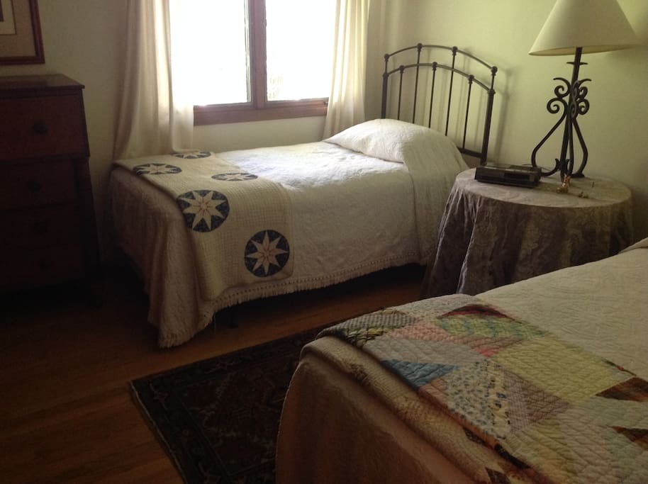 Guest room for two