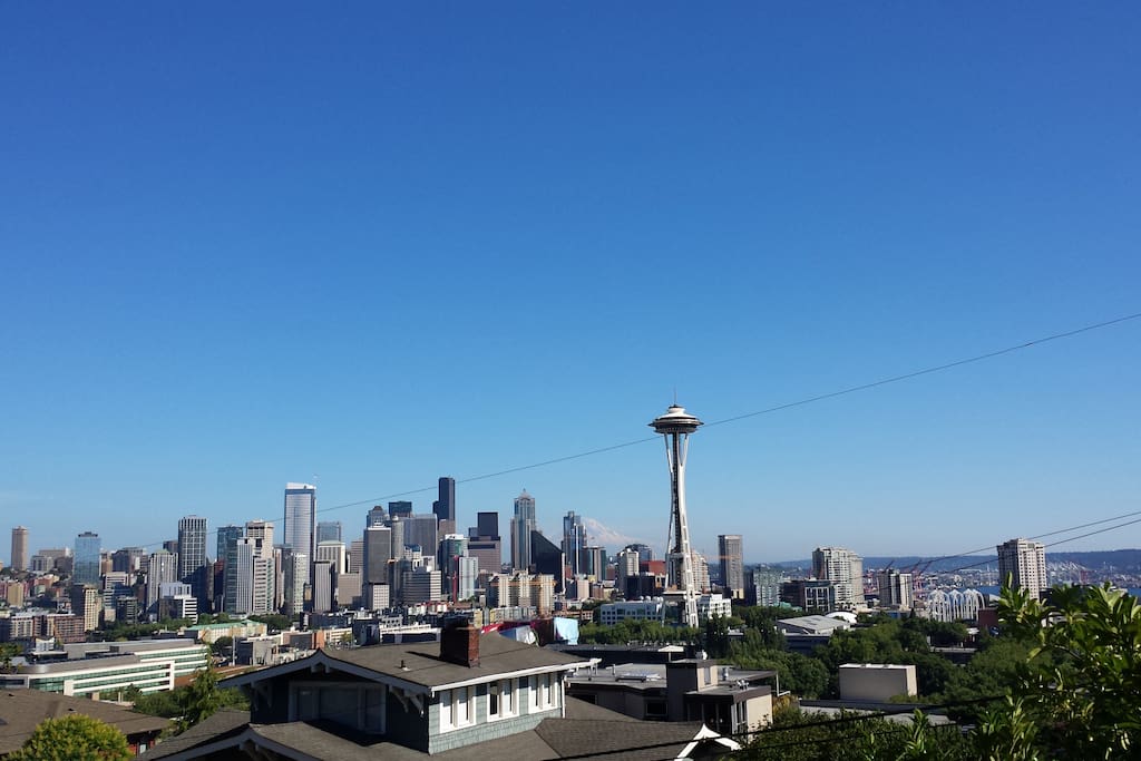 This view from Kerry Park is a 15 minute walk away through Queen Anne passing shops, restaurants and beautiful local neighborhood.