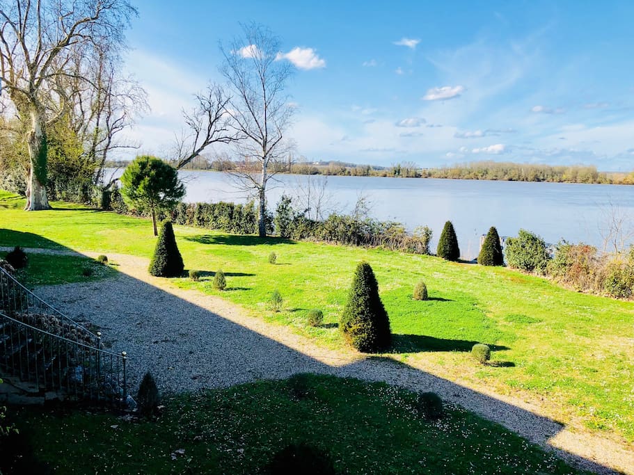 Parc en bord de Dordogne