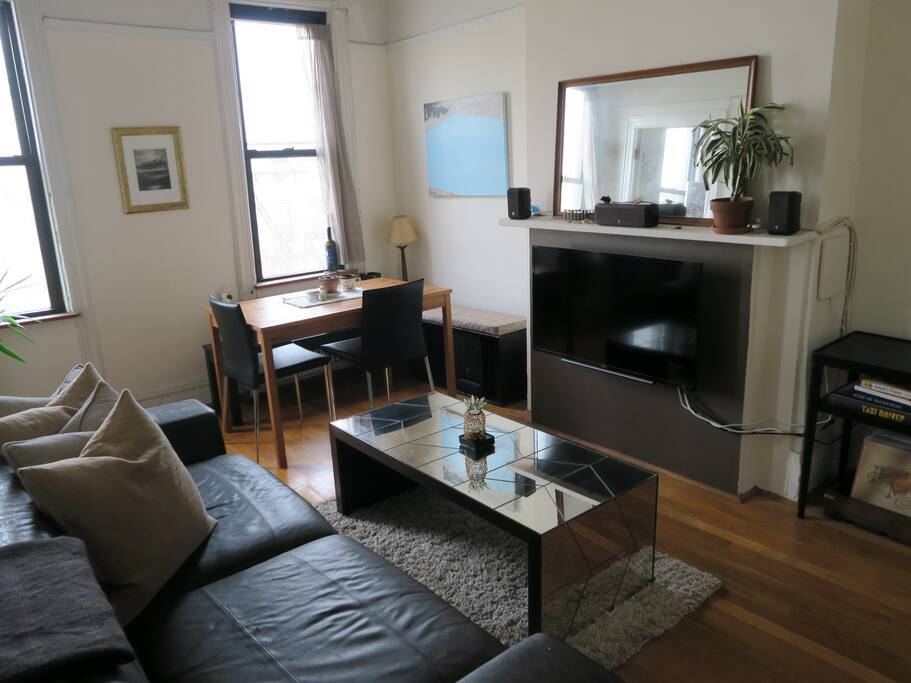 Lounge and dining area