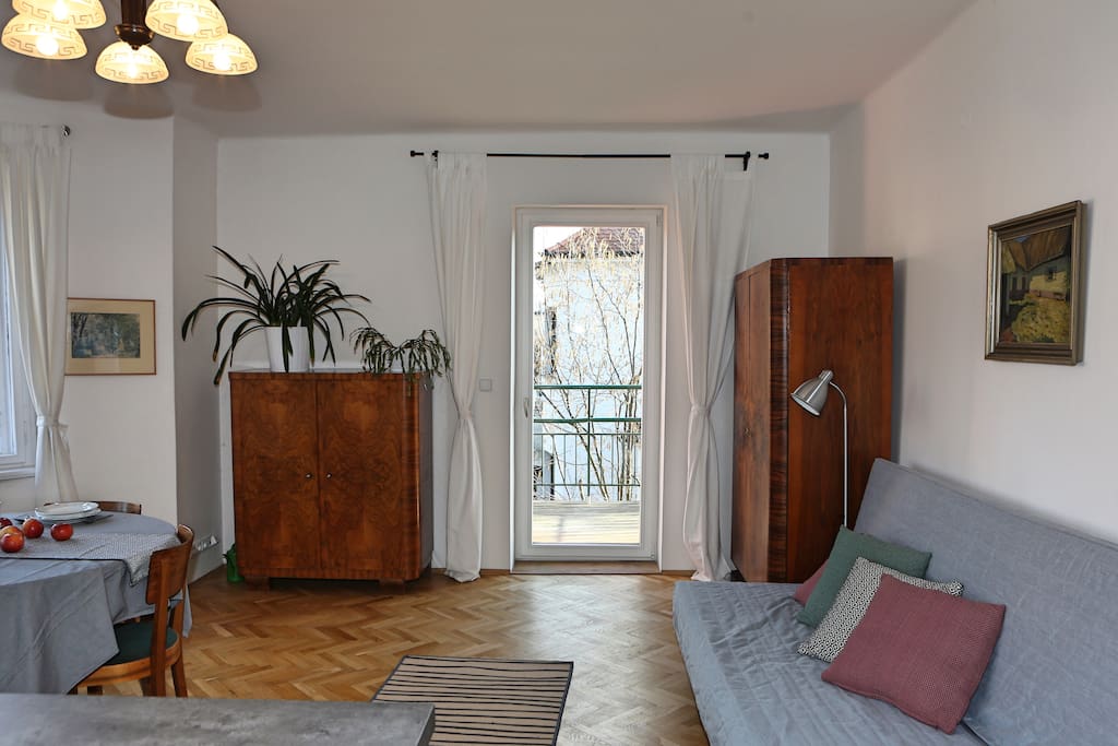 Living room + balcony