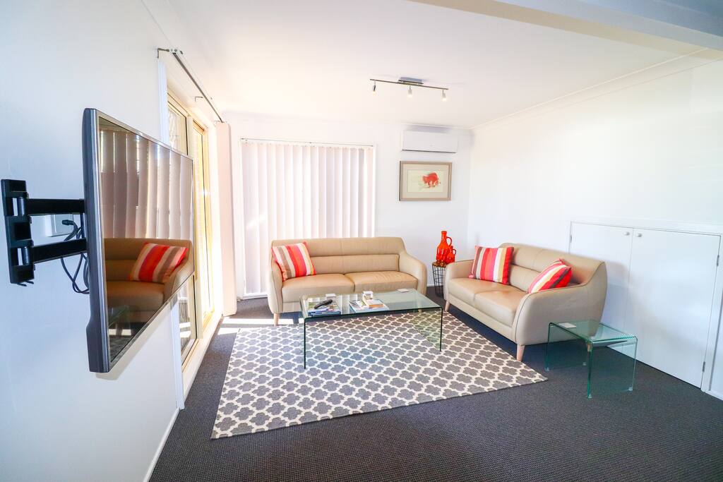 Lounge with TV