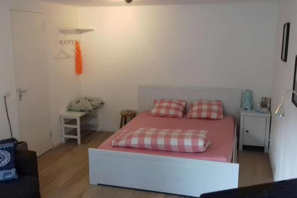 Bed 160 x 200