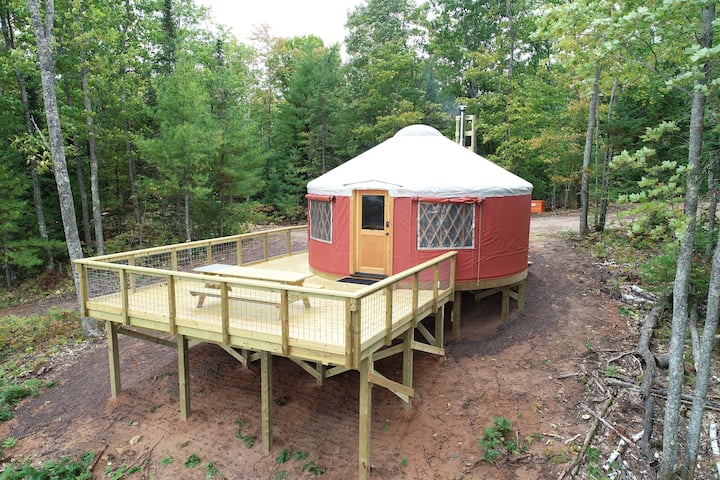 Bayfield Rustic Yurt 2 (Terra Cotta)