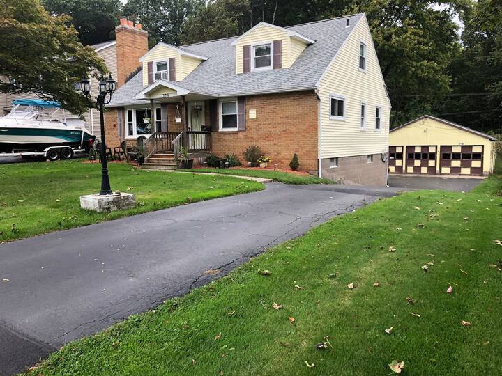 Top 10 Vacation Rentals In Monroe County, New York Updated Trip101