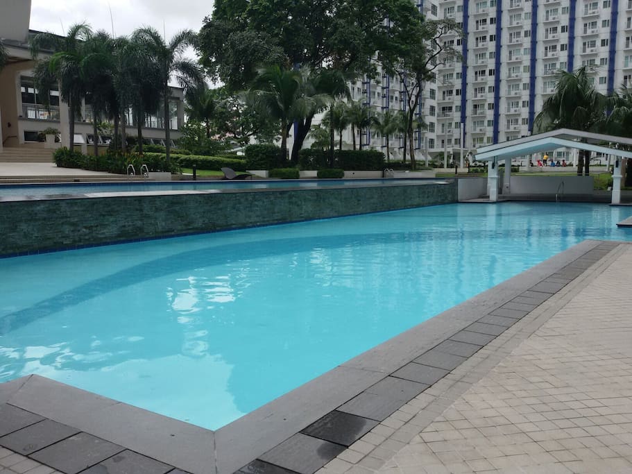 Infinity pool