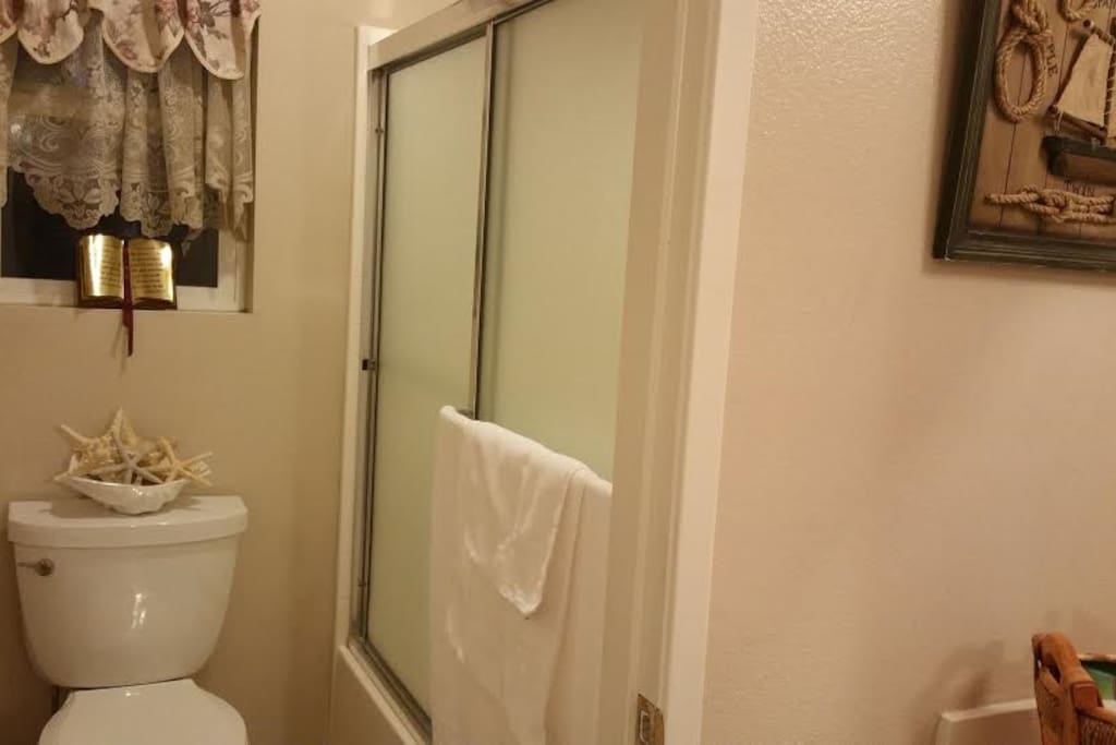 En Suite Bathroom