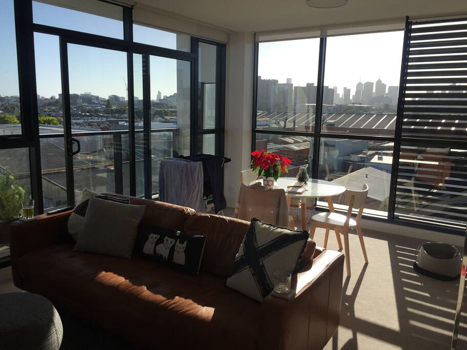 Living Area w Dining Table, balcony and view