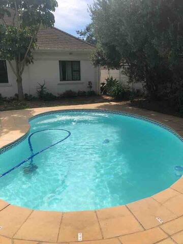 Holiday in the Helderberg gallery image 3