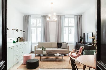 Kopernika 10 / I Apartment