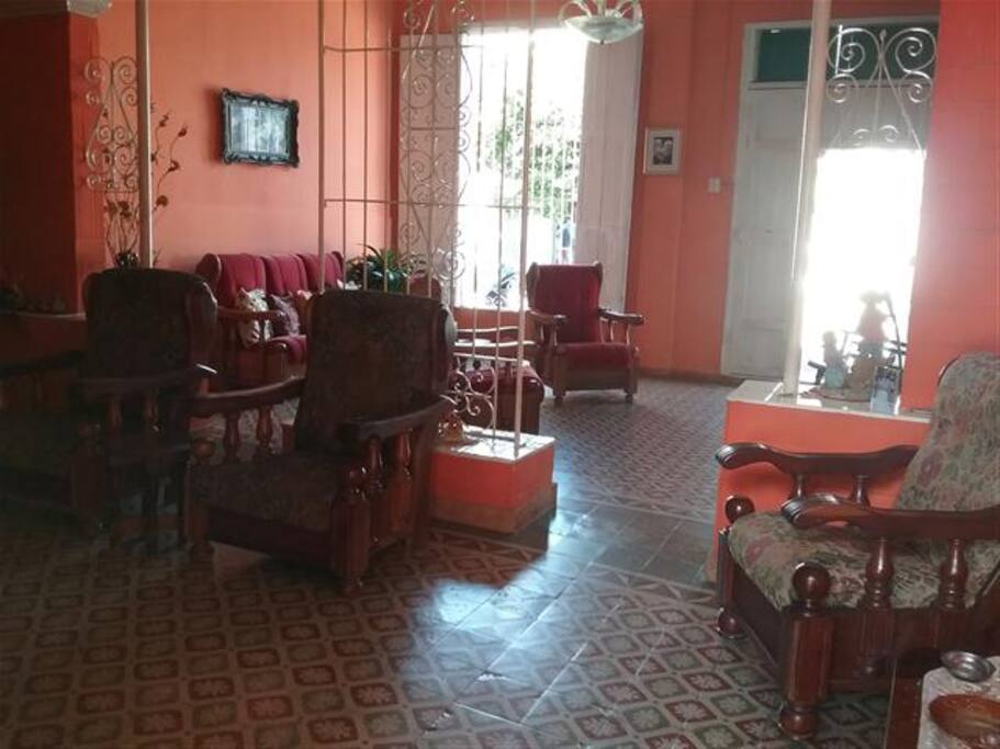 Sala Y Saleta