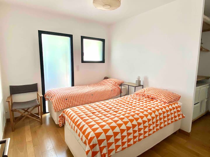 Dormitorio 5 con dos camas individuales