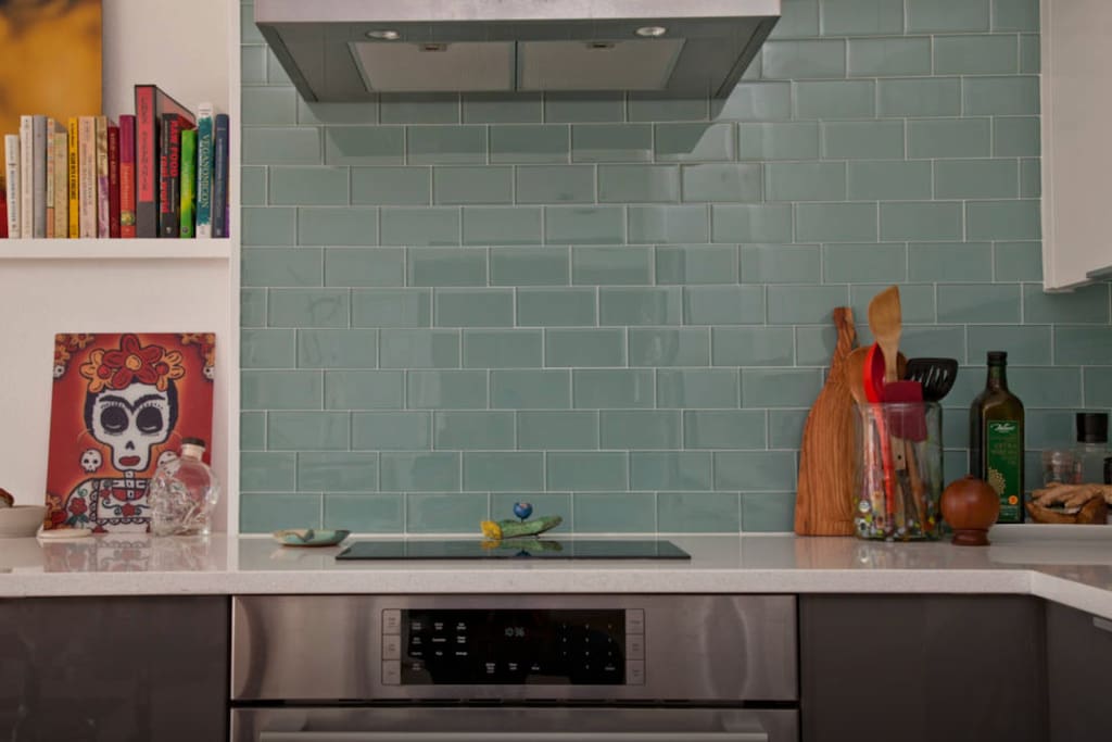 Kitchen, Induction stove-top