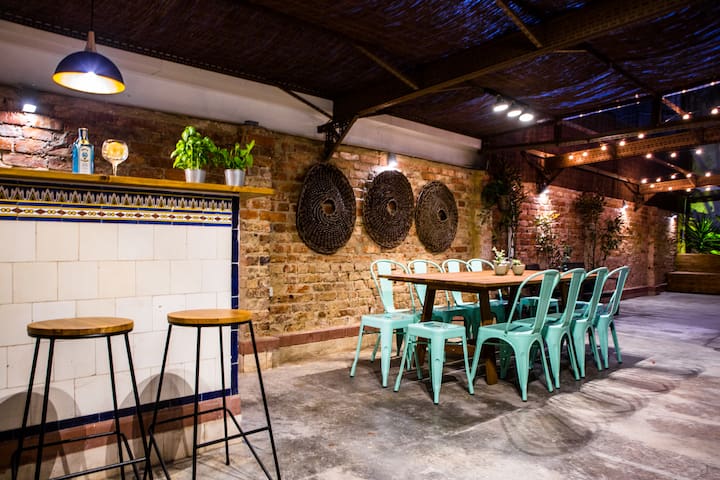 Stylish apartment with exclusive 80sqm terrace