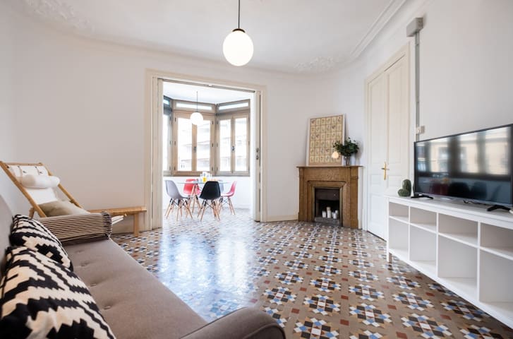 Apartment for large groups in the center