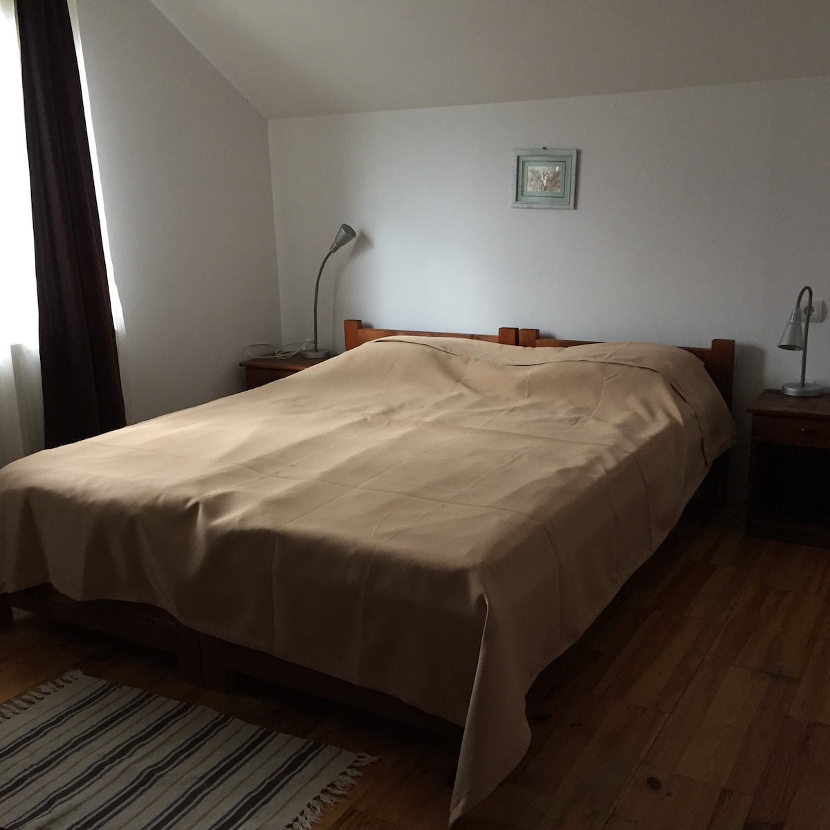 საძინებელი 1