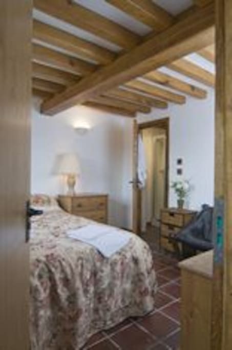 Additional upstairs room