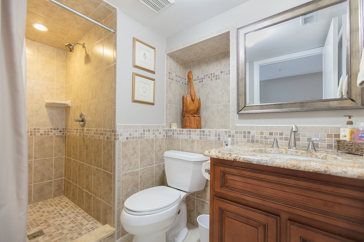 Breathtaking Direct Oceanfront Condo