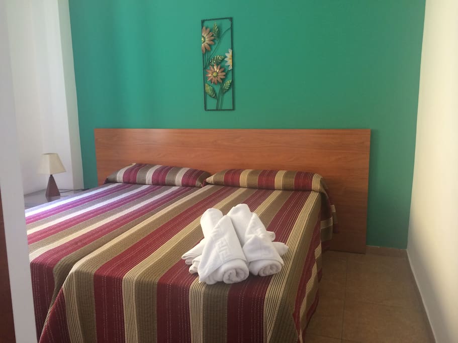 dormitorio, opcional cama de matrimonio