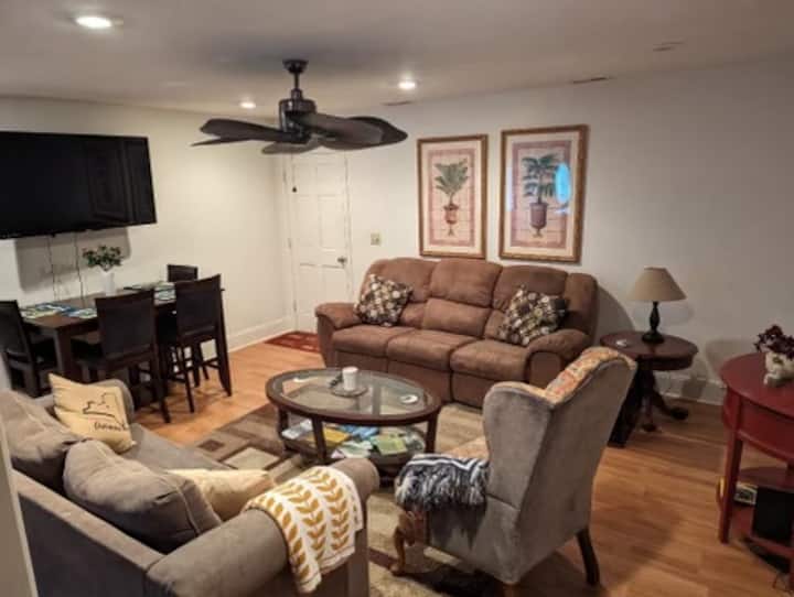 Home Away From Home - Cazenovia, NY