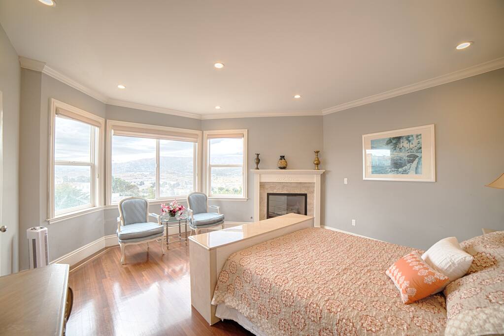 Master bedroom 1
