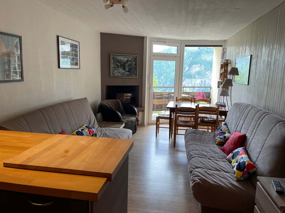 Всекидневна